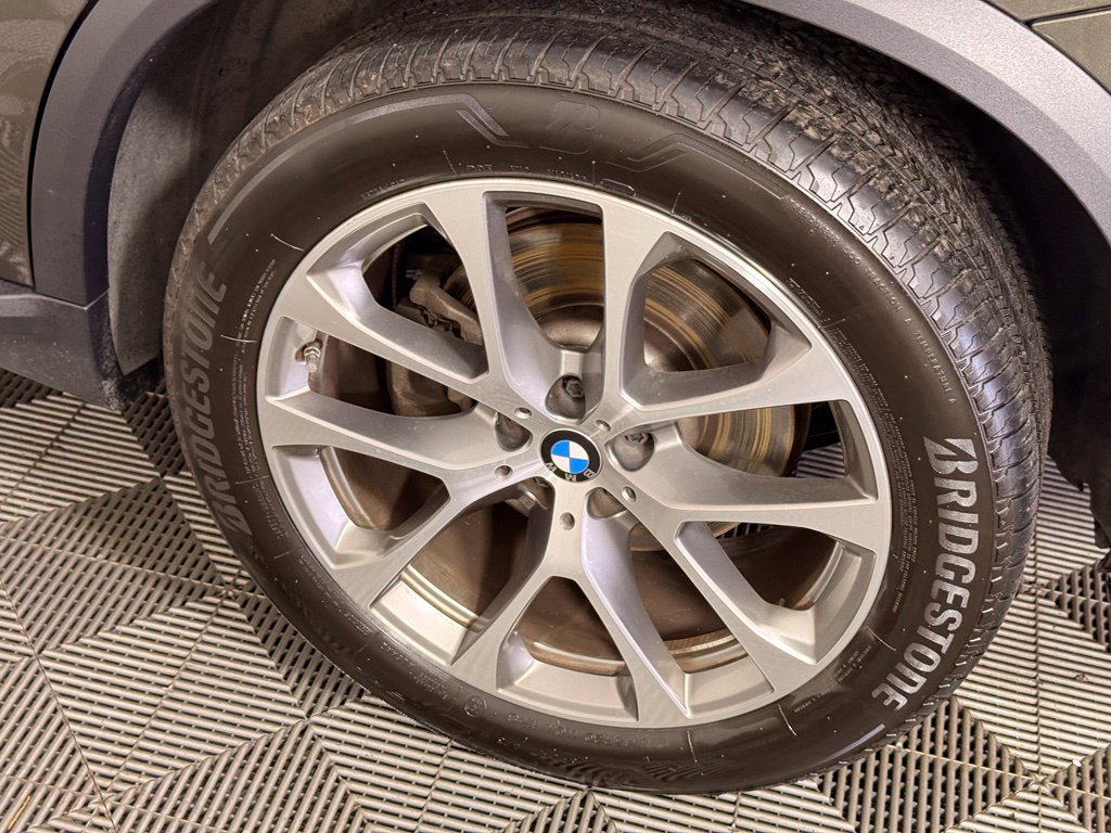 Used 2026 BMW X5 xDrive40i AWD/4WD image 17