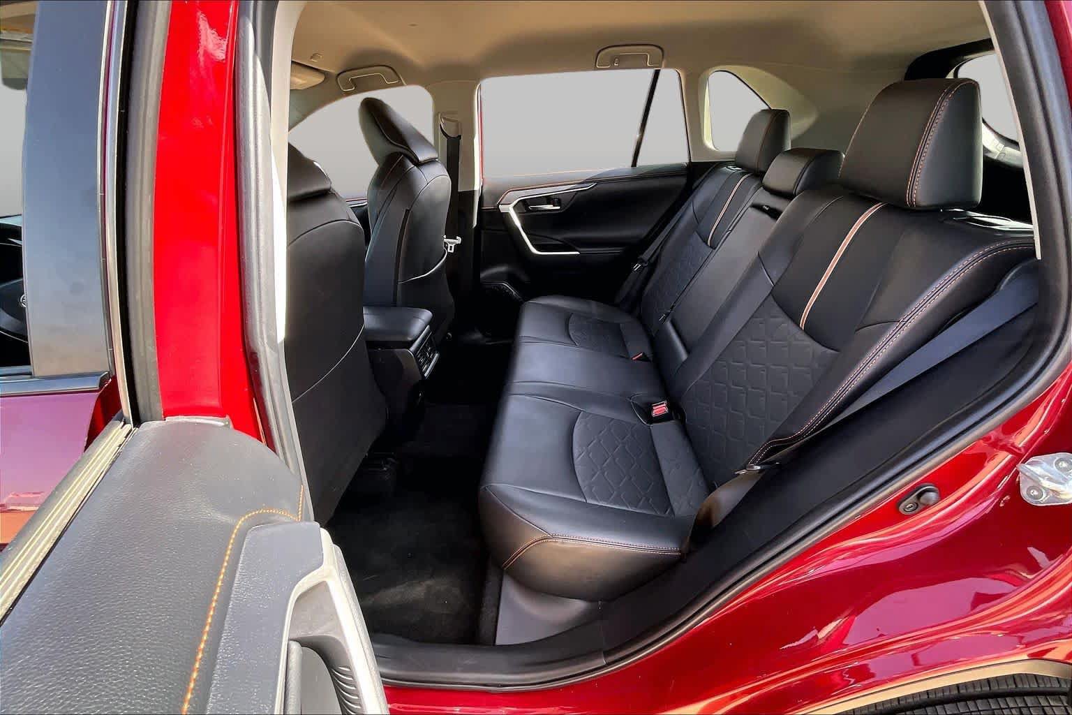 Used 2024 Toyota RAV4 Adventure AWD/4WD image 19