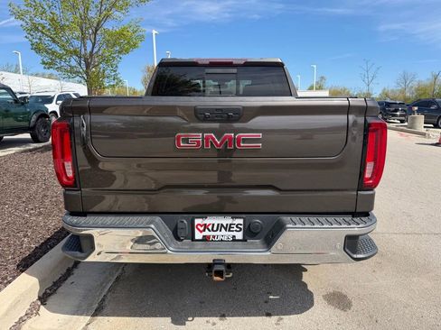 Used 2019 GMC Sierra 1500 SLT w/ SLT Premium Plus Package AWD/4WD image 5
