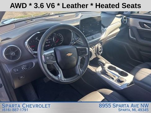 Used 2024 Chevrolet Blazer LT AWD/4WD image 15