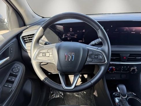 Used 2025 Buick Encore GX Preferred AWD/4WD image 10