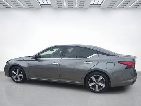 Used 2022 Nissan Altima 2.5 SL image 6