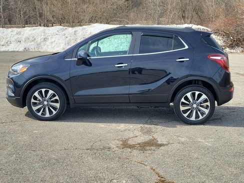 Certified 2022 Buick Encore Preferred w/ Safety Package image 8