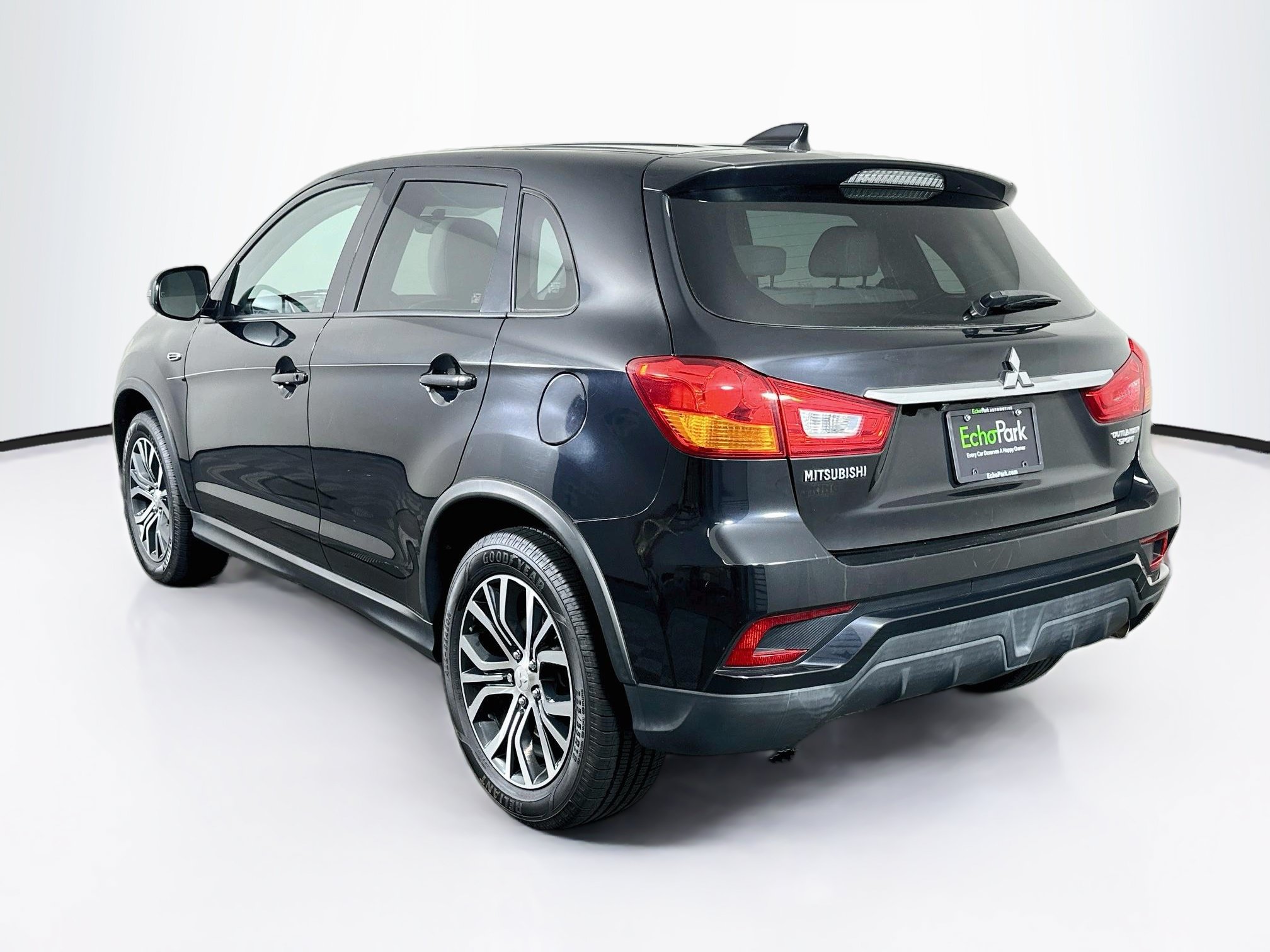 Used 2018 Mitsubishi Outlander Sport ES FWD image 5