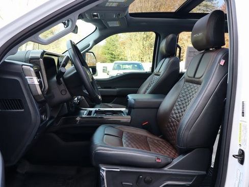 Used 2024 Ford F250 Lariat w/ Lariat Ultimate Package image 28