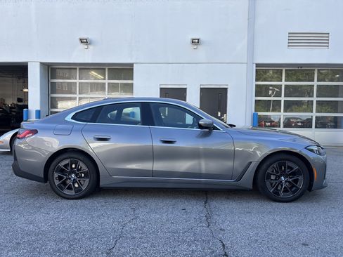 Used 2025 BMW i4 eDrive40 image 4