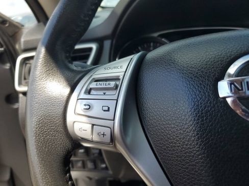 Used 2016 Nissan Rogue SL w/ SL Premium Package AWD/4WD image 13
