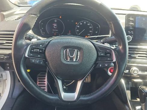 Used 2018 Honda Accord Sport image 7