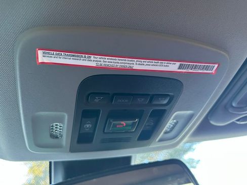 Used 2023 Toyota Camry XSE image 31