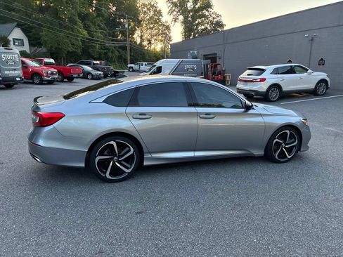 Used 2021 Honda Accord Sport image 18