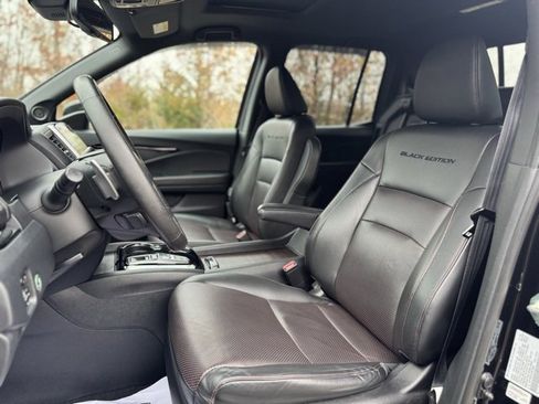 Used 2020 Honda Ridgeline Black Edition image 9