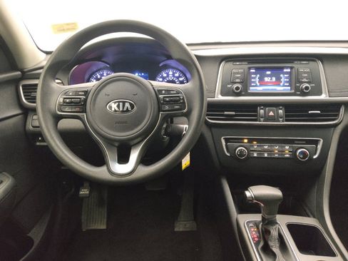 Used 2016 Kia Optima LX FWD image 22