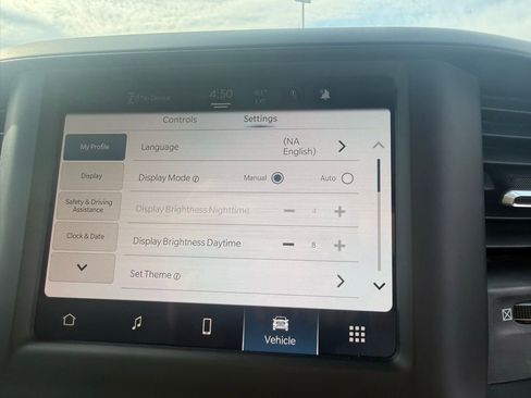 Used 2024 RAM 2500 Tradesman w/ Chrome Appearance Group image 17