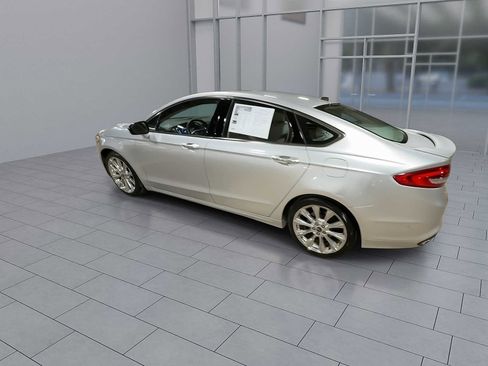 Used 2017 Ford Fusion Platinum image 6