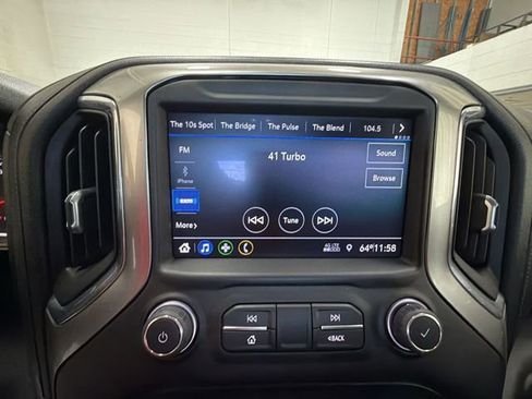 Used 2021 Chevrolet Silverado 1500 RST image 16