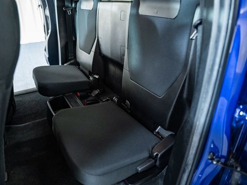 Used 2022 Toyota Tacoma TRD Sport image 39