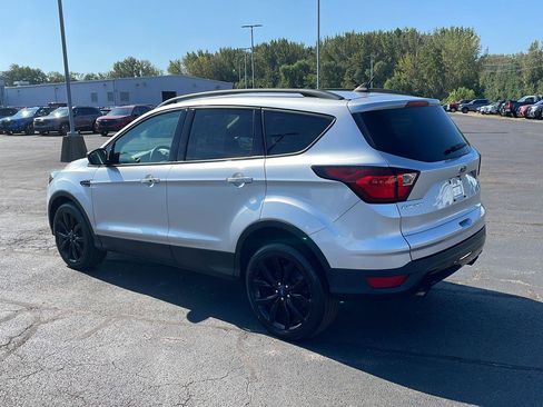 Used 2019 Ford Escape SE AWD/4WD image 3