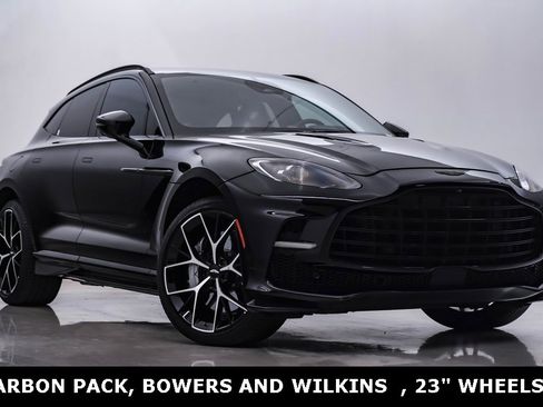 Used 2025 Aston Martin DBX 707 image 1