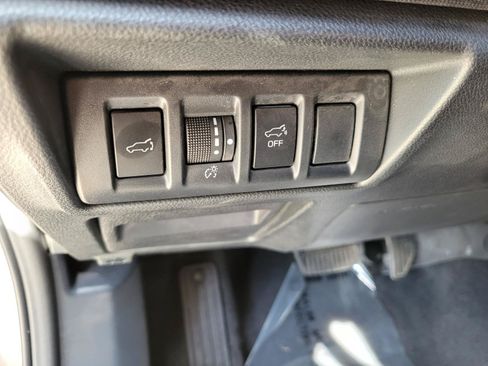 Certified 2024 Subaru Outback Premium w/ Popular Package #1A AWD/4WD image 28