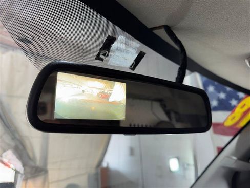 Used 2018 GMC Savana 2500 RWD image 18
