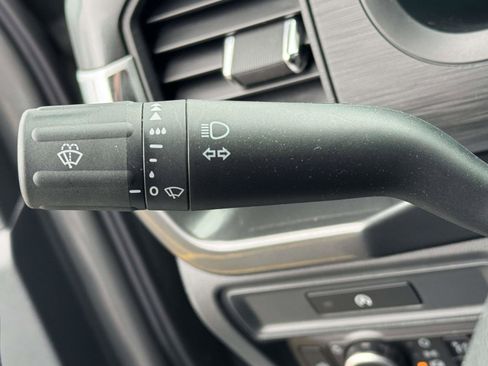 Used 2025 Ford F150 STX w/ Equipment Group 200A image 21