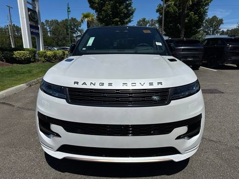 New 2026 Land Rover Range Rover Sport Dynamic SE AWD/4WD image 9