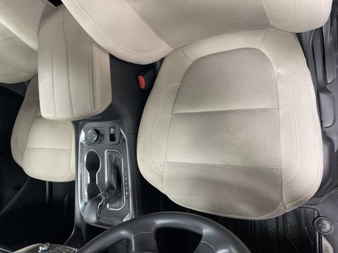 Used 2023 Chevrolet Traverse LS w/ LPO, Floor Liner Package AWD/4WD image 15
