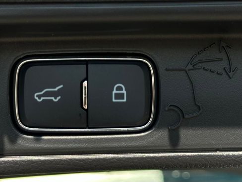 New 2026 Ford Explorer Active w/ Active Comfort Package image 49