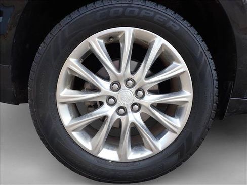 Used 2020 Buick Enclave Premium w/ Sun and Sites Package AWD/4WD image 7