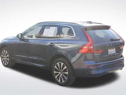 Used 2023 Volvo XC60 B5 Core w/ Climate Package image 8