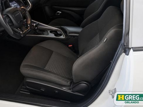 Used 2019 Dodge Challenger R/T RWD image 15
