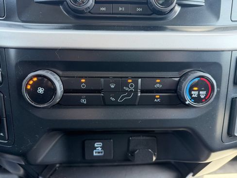 Used 2022 Ford F150 XL w/ Equipment Group 101A High AWD/4WD image 28