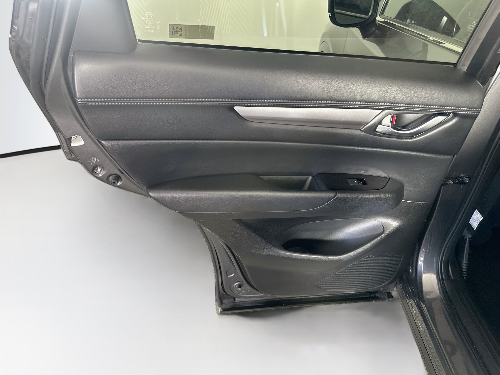 Used 2025 MAZDA CX-5 AWD 2.5 S w/ Select Package image 27