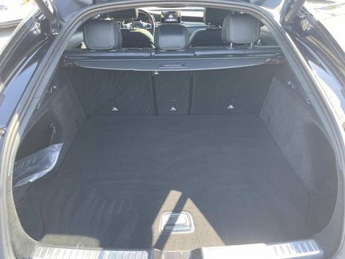 Used 2019 Mercedes-Benz GLC 300 4MATIC Coupe image 9