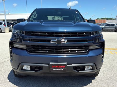 Used 2019 Chevrolet Silverado 1500 RST AWD/4WD image 3