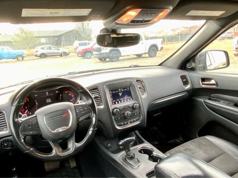 Used 2020 Dodge Durango GT image 32
