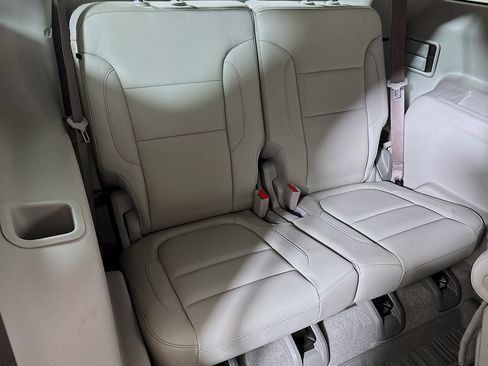 Used 2019 GMC Acadia SLT AWD/4WD image 26