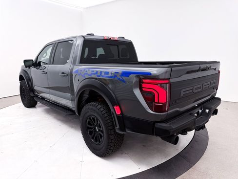 Used 2025 Ford F150 Raptor AWD/4WD image 18