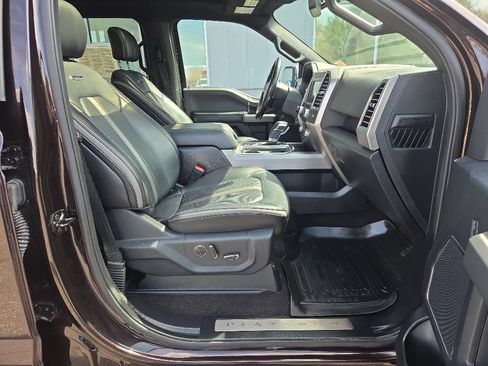 Used 2020 Ford F150 Platinum w/ Equipment Group 701A Luxury AWD/4WD image 40
