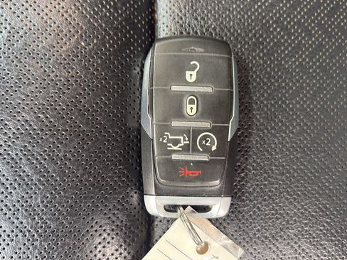 Used 2021 RAM 1500 Laramie AWD/4WD image 37