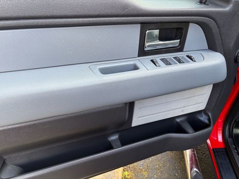 Used 2013 Ford F150 XLT image 14