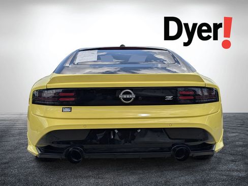 Used 2024 Nissan Z Performance w/ Floor Mat Package RWD image 5