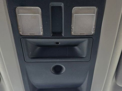 Used 2017 RAM 1500 Express image 23