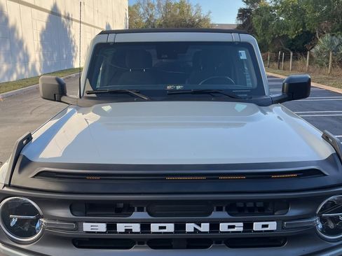 Used 2023 Ford Bronco Big Bend image 4