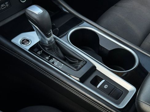 Used 2023 Nissan Altima 2.5 SV image 24