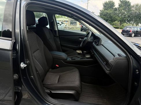 Used 2024 Honda Accord EX image 18