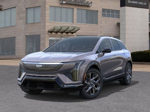 New 2026 Cadillac Optiq Luxury 2 image 6