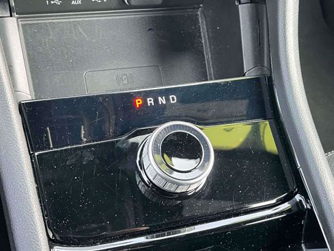 Used 2023 Jeep Grand Cherokee Altitude AWD/4WD image 16
