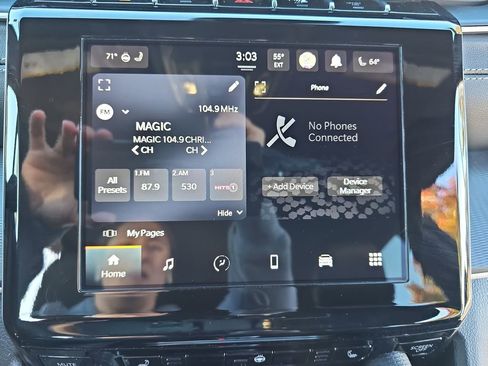 Certified 2023 Jeep Grand Cherokee Altitude image 22