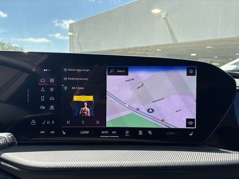 New 2025 Audi SQ5 Premium Plus image 19